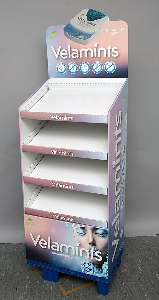 Chep-Display mit vier schrägen Fächern von pod GmbH für Velamints