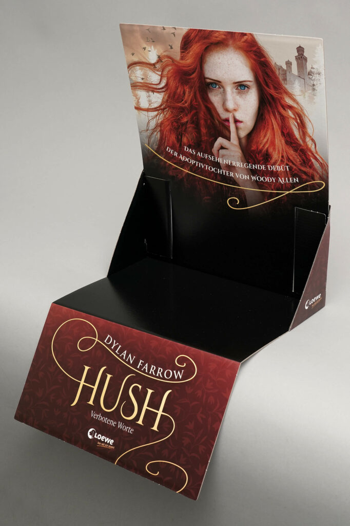 Thekendisplay von pod GmbH für das Buch Hush des Arena Verlags