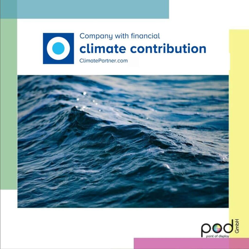 Sustainability at pod GmbH: Together for a green future - Logo Climate Contribution and image of the sea